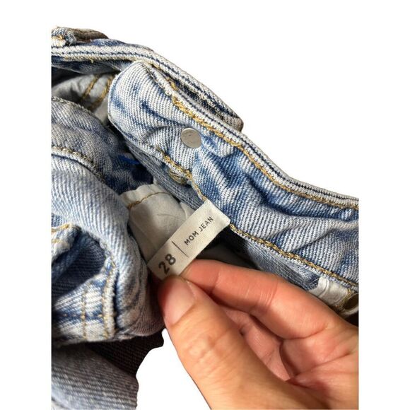 Pacsun Distressed Mom Jeans Size 28 - Picture 10 of 11